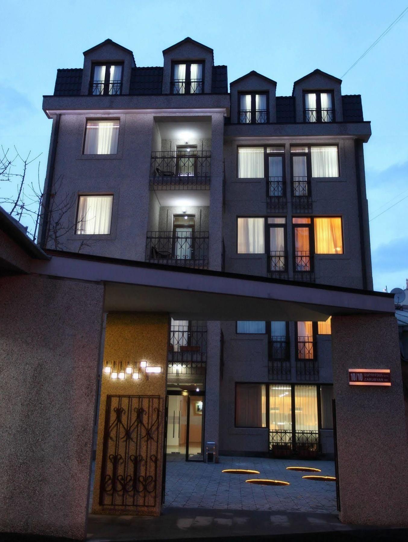Cascade Hotel Erivan Exterior foto